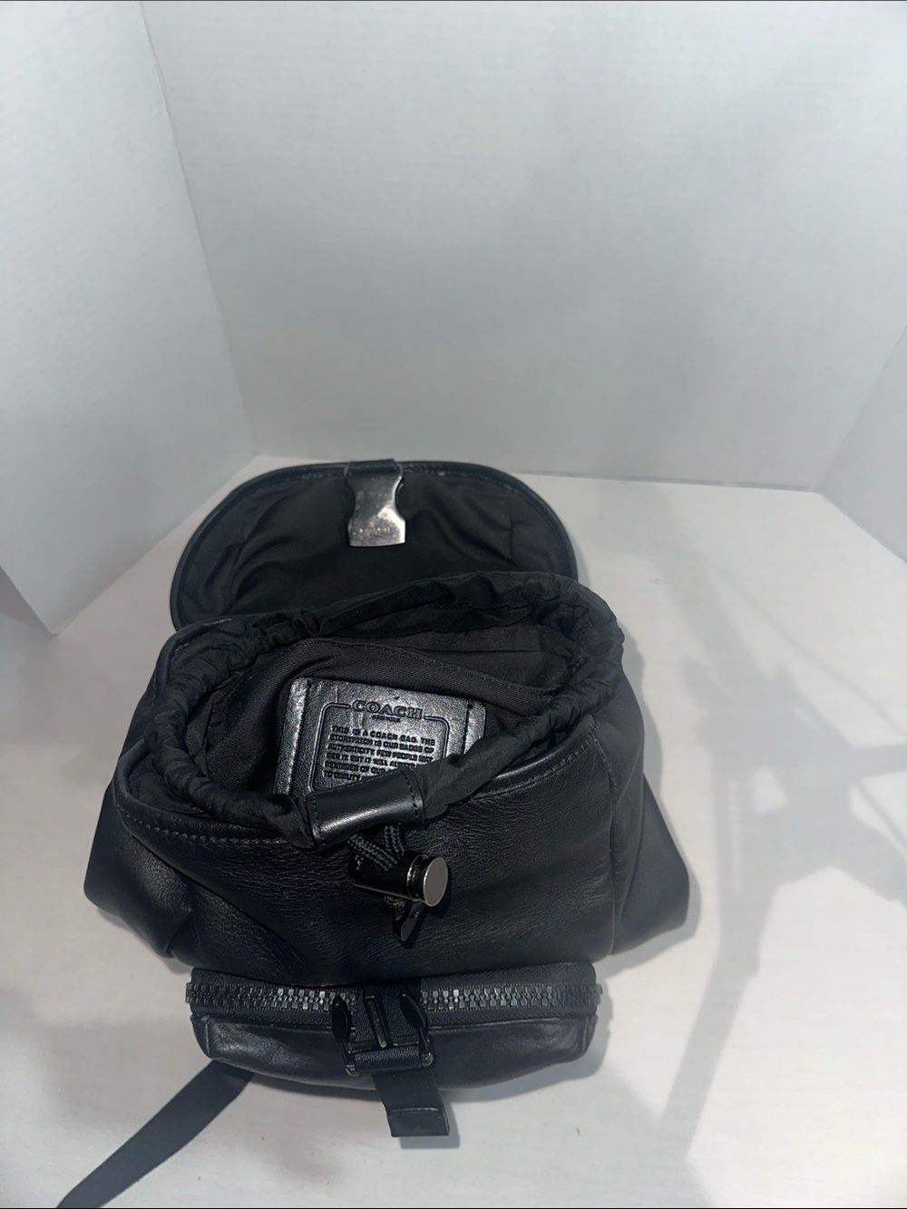 Coach Ranger leather Sling back pack - Picture 6 of 9